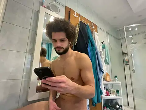 youngboyformommy24 online show from February 28, 1:43 pm