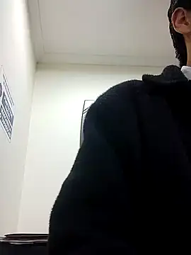 Carriata larry online show from October 25, 3:30 am