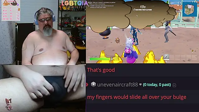 geekycastillo online show from April 12, 2:59 am