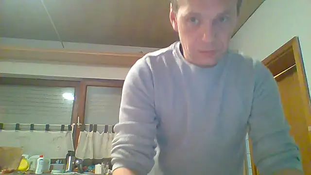 tommy3300 online show from November 13, 5:01 am