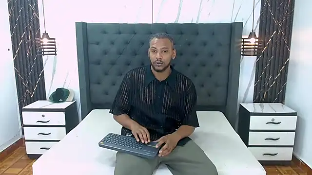 Rakim  online show from October 25, 5:03 pm