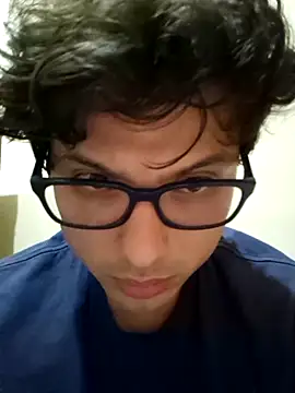 Ais B10 online show from April 1, 6:04 am