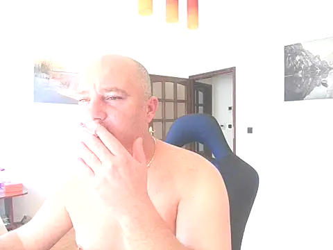 HunMike online show from November 23, 7:08 am