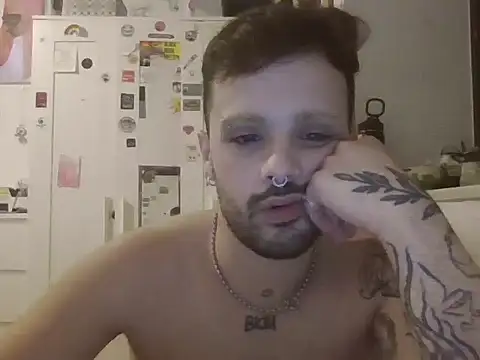 pietrosanchezz online show from October 24, 11:39 pm