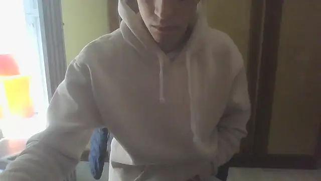 figastrettissima online show from April 16, 11:10 am