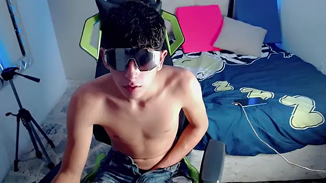 Cash G  online show from November 6, 9:18 pm