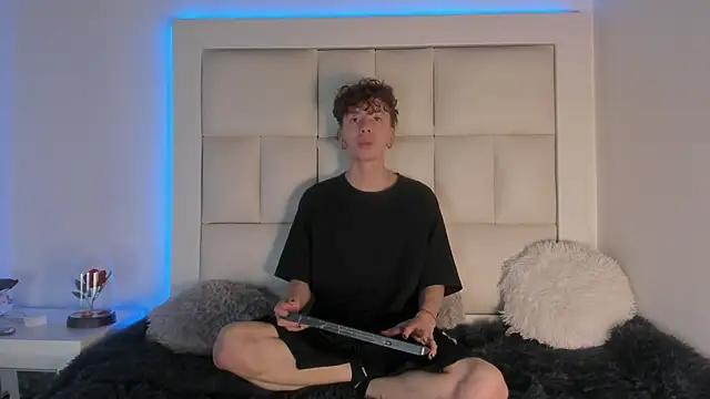 Genesis ask online show from January 6, 9:30 pm