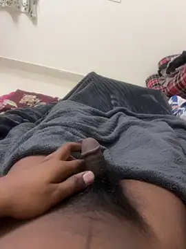 Nazeer8897 online show from November 6, 4:04 am