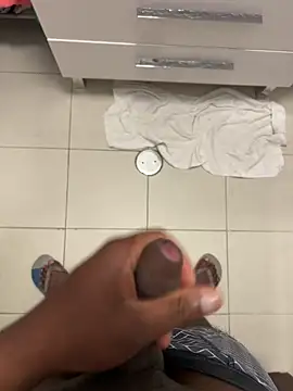 negrinho5 online show from March 13, 1:46 am