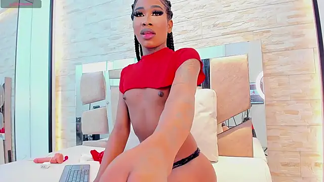 sheinny brown online show from December 16, 8:05 pm