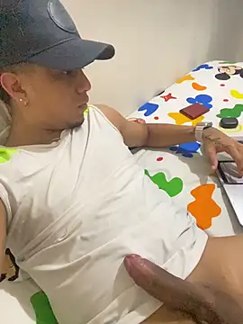 MichaManu7 online show from November 6, 2:36 am