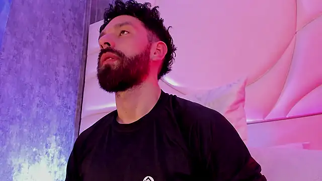 jackfoden01 online show from December 2, 11:57 am