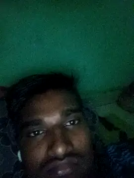 GleefulAkashyyy online show from December 17, 4:35 pm