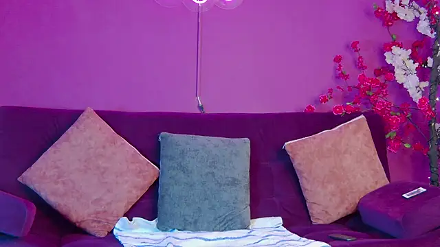 AlessioVitale online show from November 27, 12:20 pm