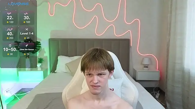 Fakeangel87 online show from November 5, 9:11 am