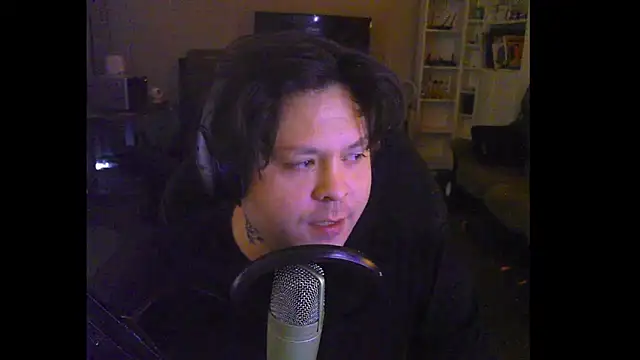 Snapshot of funwithchris chatting on November 1, 5:44 am funwithchris online show from November 1, 5:44 am