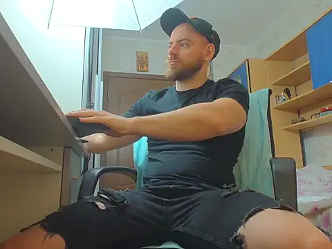 Ryanstone  online show from February 6, 5:37 am