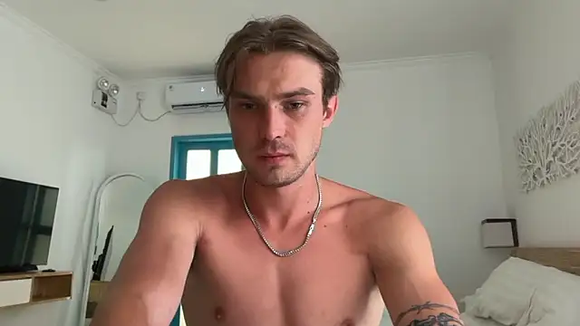 DanteRay online show from April 19, 9:09 am