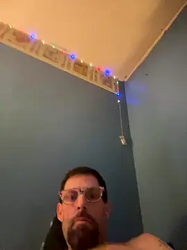 biggdaddyandqueenn online show from December 19, 9:12 pm