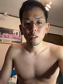 ippei0001 online show from November 4, 6:03 am