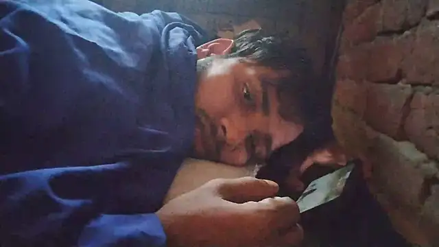 sageer097 online show from November 14, 5:10 am