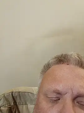 Jbirdb800 online show from November 10, 11:37 am