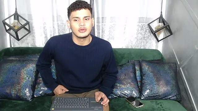 AXELL BIGDICK online show from November 11, 5:56 am