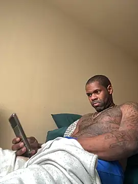 CrookedBeaut online show from January 16, 9:39 pm