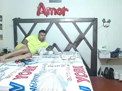 kendraandtommy online show from November 21, 3:49 am