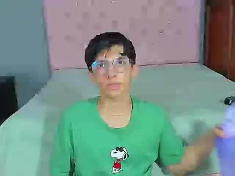 ElanGiraldo online show from January 17, 10:55 pm