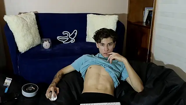 Derekswan online show from November 28, 12:47 am