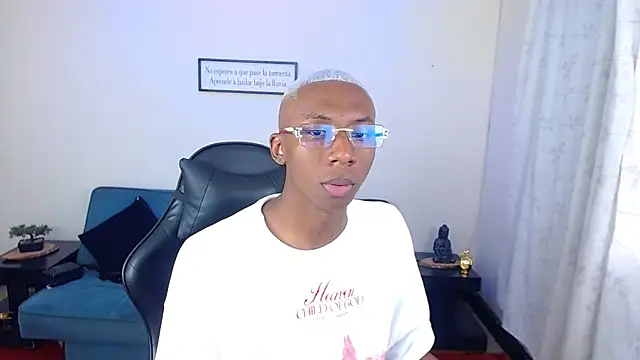 Miilo18 online show from January 13, 9:19 pm