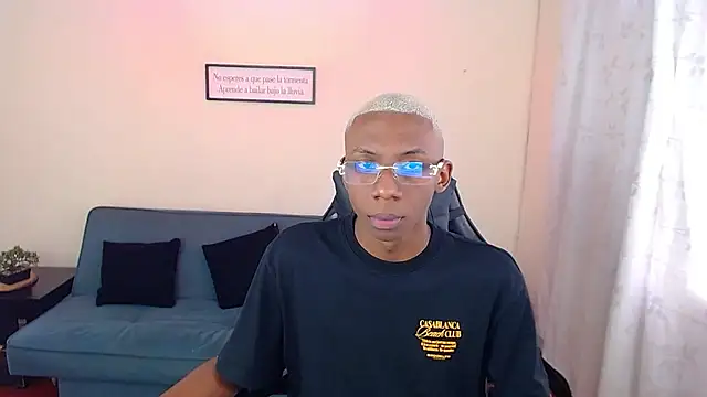 Miilo18 online show from January 5, 8:23 pm