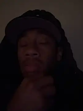 hoodiez0965 online show from November 11, 9:14 am