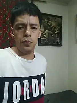 Junior 47 online show from December 19, 8:00 am