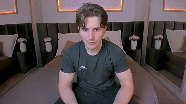 MarkYeti online show from November 24, 6:58 am