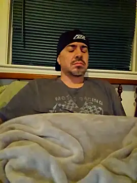 wilburydeznutz online show from November 29, 2:35 am