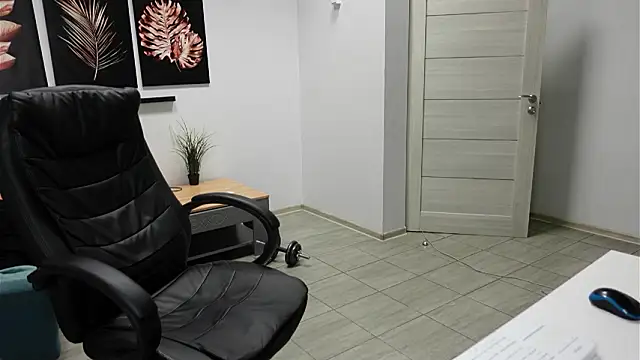 Charles Dreams online show from February 26, 12:12 am