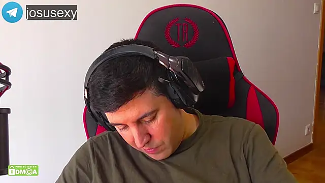 likihot online show from April 17, 11:57 am