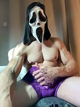 Luna MaskedMan online show from December 18, 11:56 pm