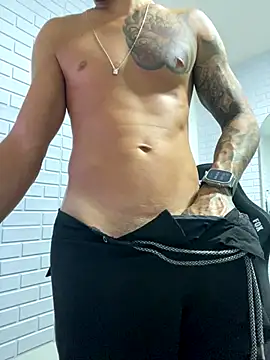 fehpaugroso online show from November 18, 6:55 pm