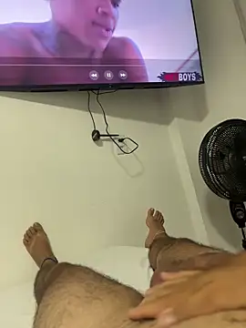 paulinho170890 online show from March 7, 3:37 am