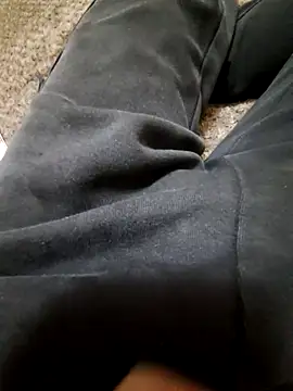 dickbigges12 online show from April 17, 2:20 pm