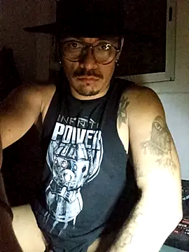 cayulegnar online show from November 17, 11:24 am