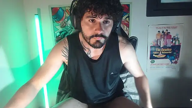 LuciferSantoryu online show from February 14, 6:30 am