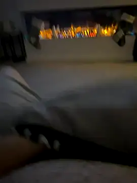 -bfc1882- online show from December 1, 10:35 pm