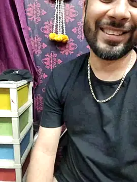 Cute Lucky online show from December 20, 6:59 pm