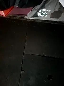 Eezxxx online show from March 1, 8:14 am