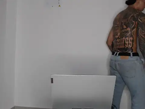 master Tripa online show from November 20, 11:36 pm