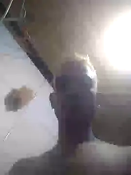 Gzinho69ik online show from December 16, 9:33 pm